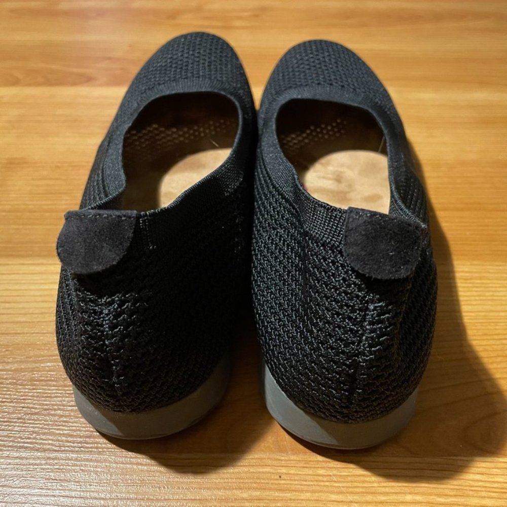🚫DONATED🚫 - Picture 2 of 5
